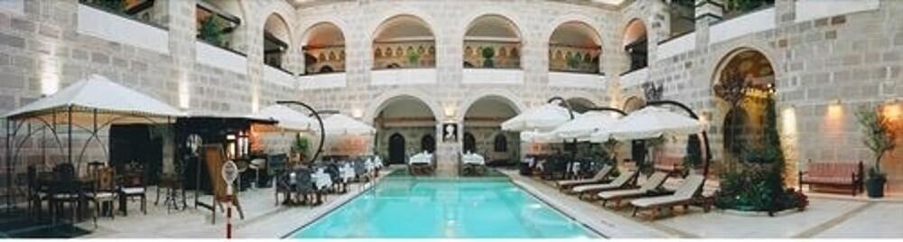 Cesme Kanuni Kervansaray Historical Hotel Zewnętrze zdjęcie