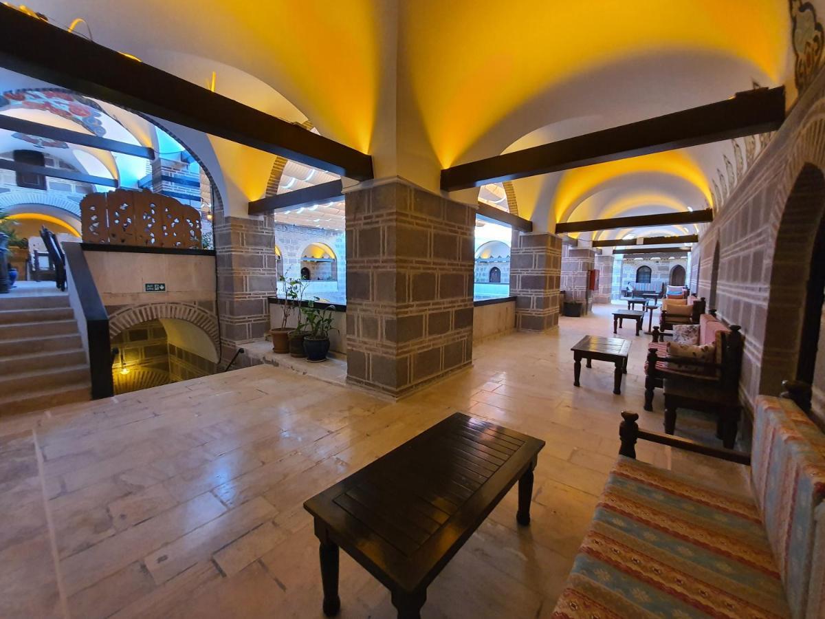 Cesme Kanuni Kervansaray Historical Hotel Zewnętrze zdjęcie