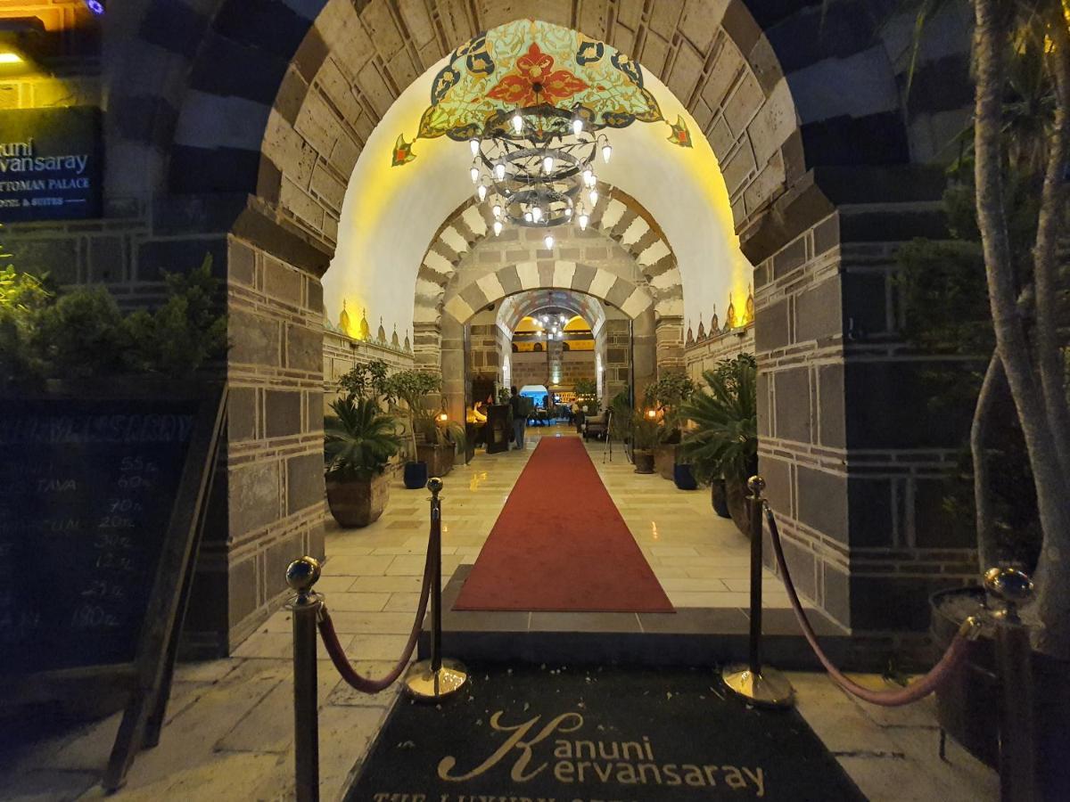 Cesme Kanuni Kervansaray Historical Hotel Zewnętrze zdjęcie