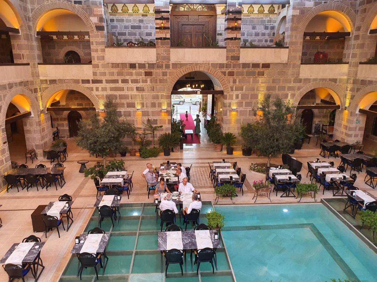Cesme Kanuni Kervansaray Historical Hotel Zewnętrze zdjęcie