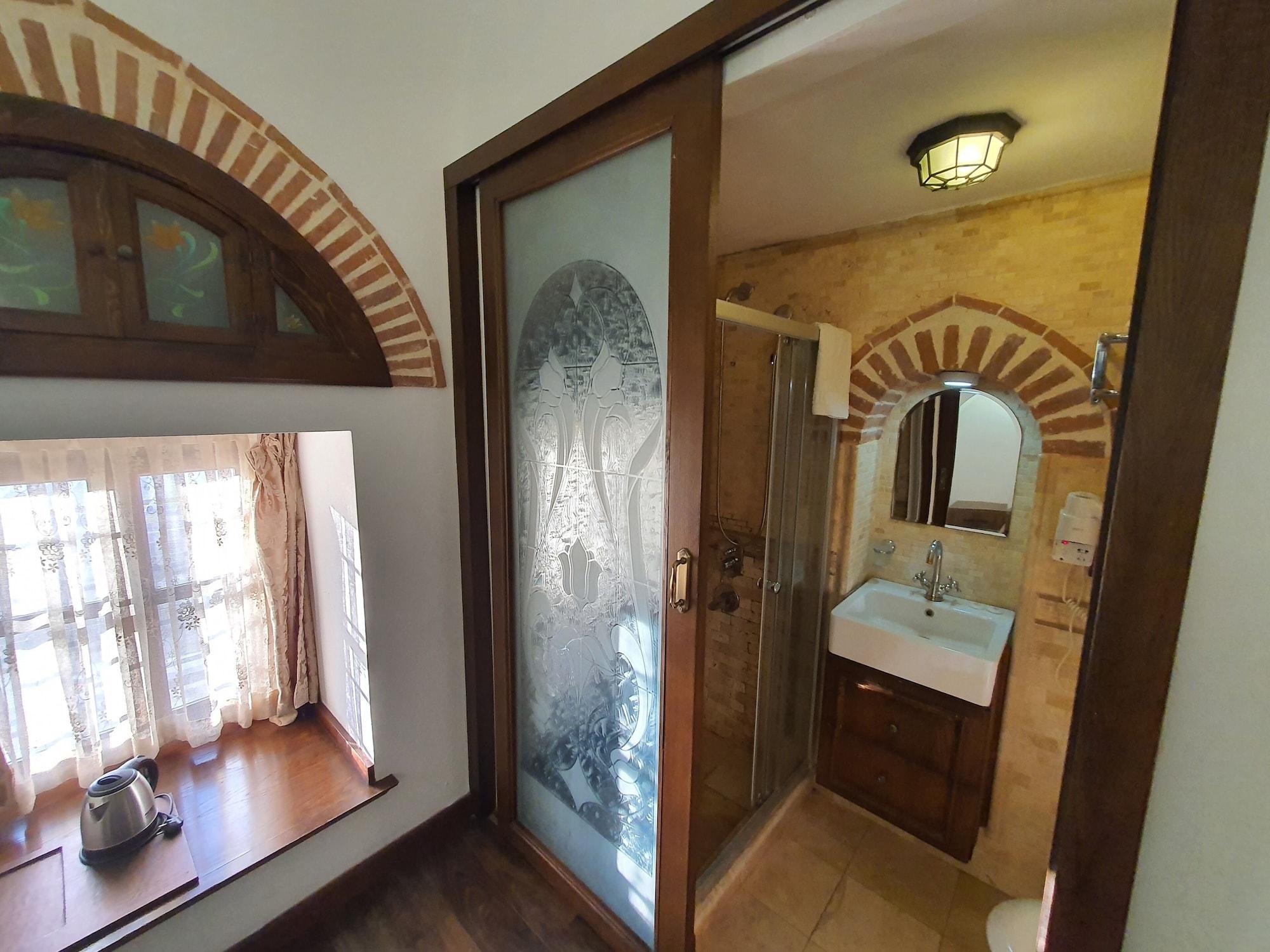Cesme Kanuni Kervansaray Historical Hotel Zewnętrze zdjęcie