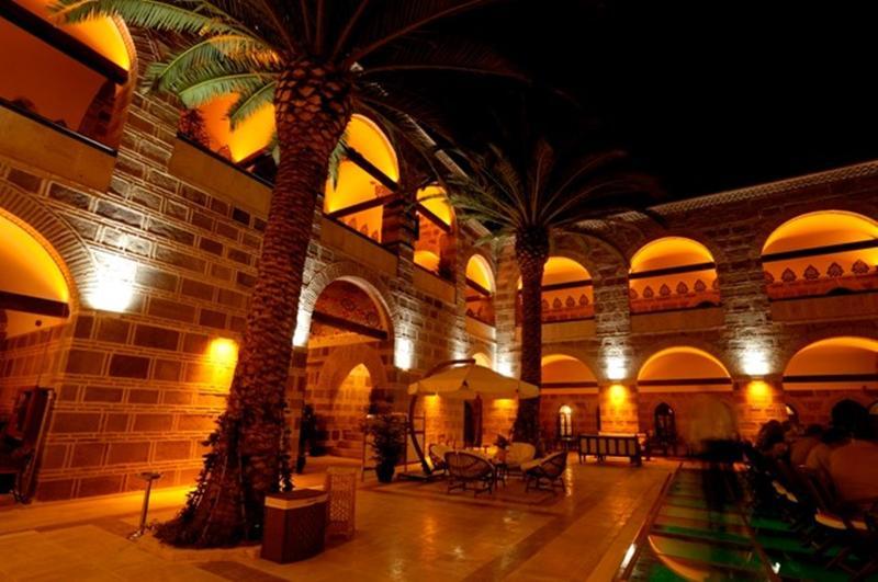 Cesme Kanuni Kervansaray Historical Hotel Zewnętrze zdjęcie